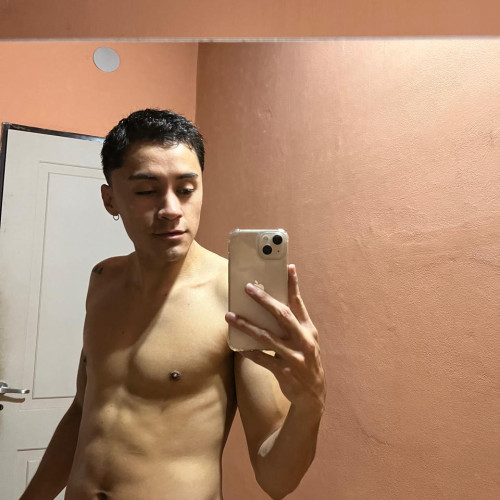 tomi g. profile photo