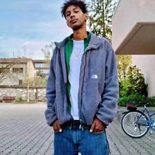 simon D. profile photo