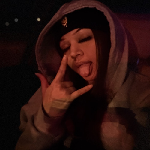 Mia J. profile photo