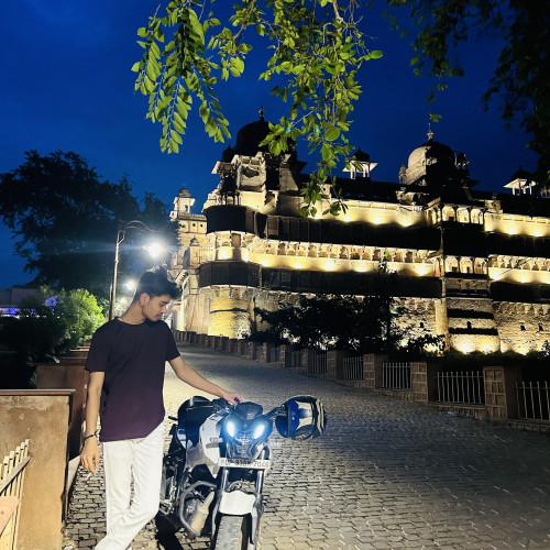Utkarsh  T. profile photo