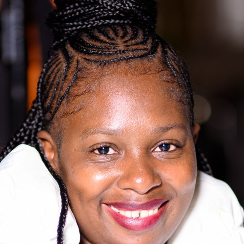 Zanele L.