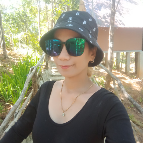 GELINE E. profile photo