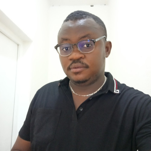 Gloire M. profile photo