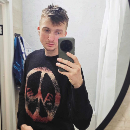 Artyom M. profile photo