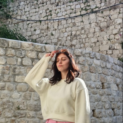 Lamija F. profile photo