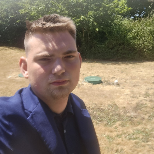 Kam W. profile photo