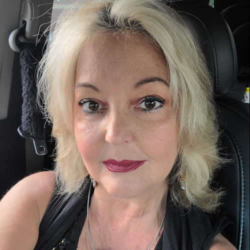 Shelley B. profile photo