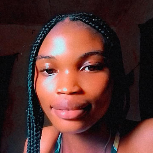 Roxy  B. profile photo