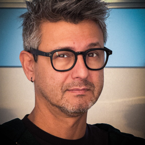 Vadim L.