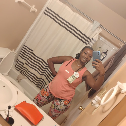 Yolanda c. profile photo