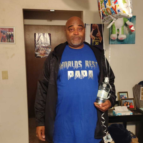 tony L. profile photo