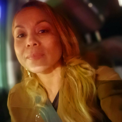 Senia G.