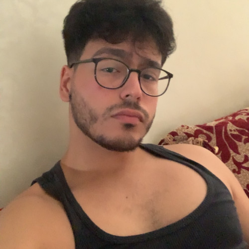 Hamza J.