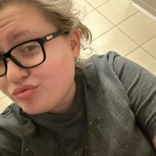Kelly M. profile photo