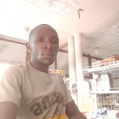 Mpoza j. profile photo