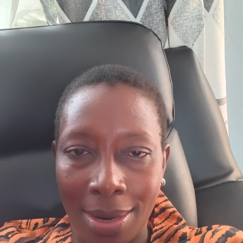 Evelyne P. profile photo