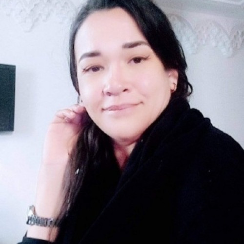 Rajae M. profile photo