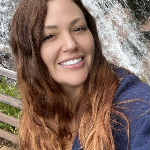 Courtney  R. profile photo