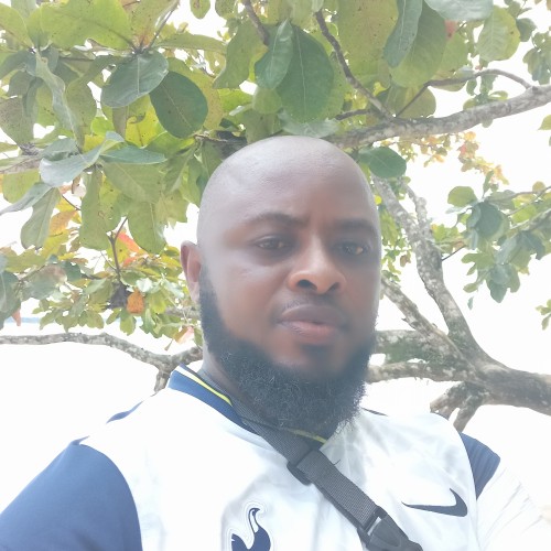 Apene  E. profile photo