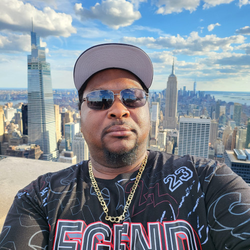 Ardis G. profile photo