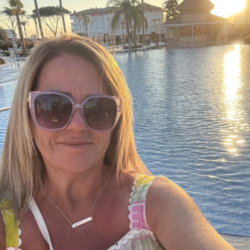 Katie w. profile photo