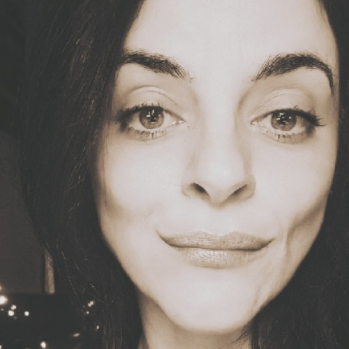Clara V.