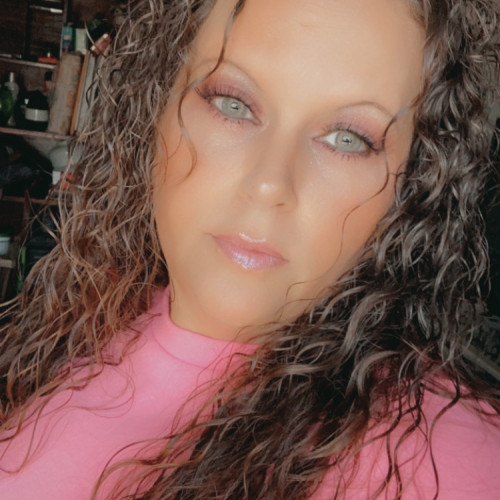 Lisa L. profile photo