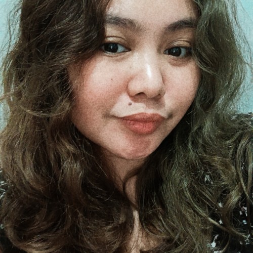 Deri V. profile photo