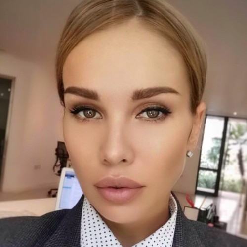Olivia R.
