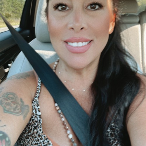 crystal l. profile photo