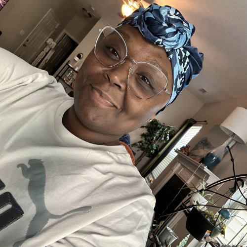 Essan L. profile photo