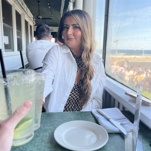 Lauren L. profile photo