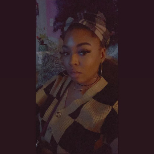 Mimi R.
