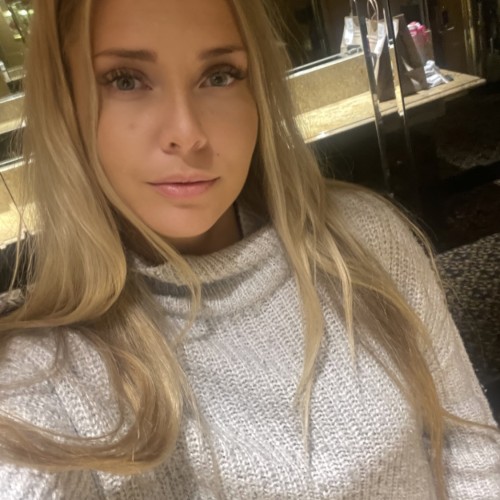 Kaitlyn B.
