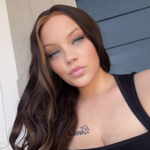 Lana L.