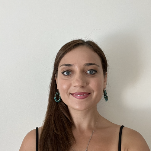 Raluca  S.