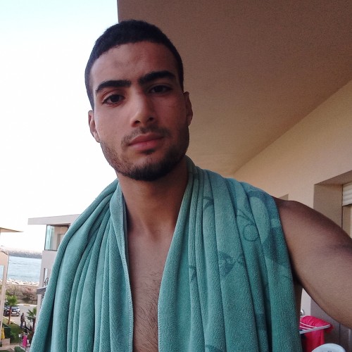 Yassir L.