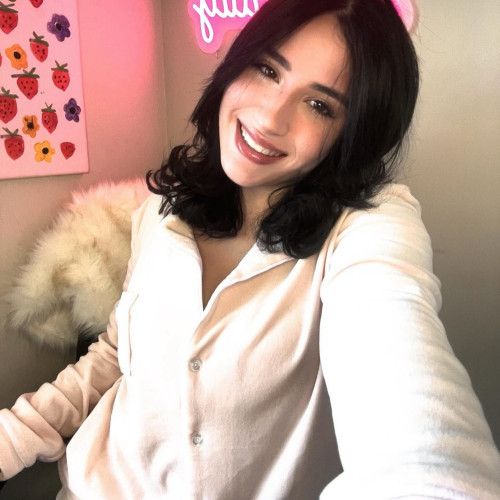Aly G. profile photo