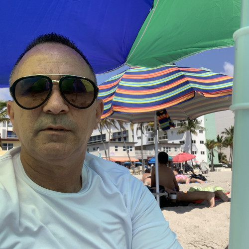 Silvio  L.