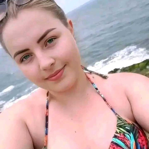 Ella M. profile photo