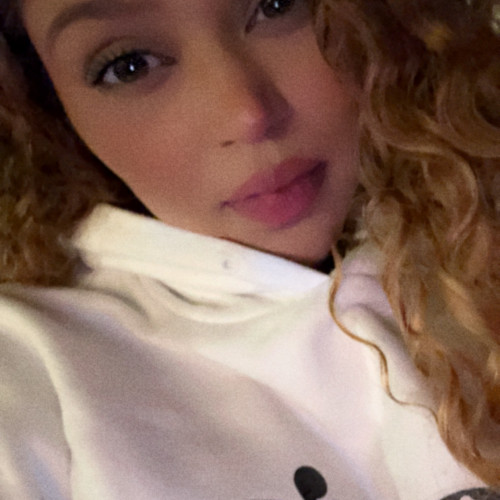 Carmela W. profile photo