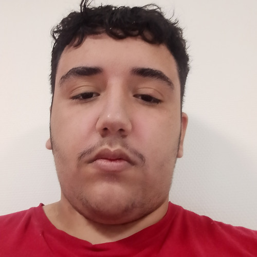 illias  e. profile photo