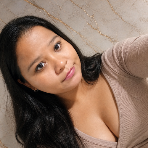 Leyza C. profile photo
