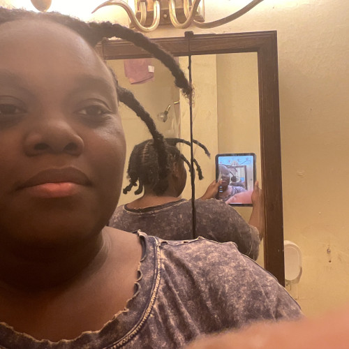 Niya M. profile photo