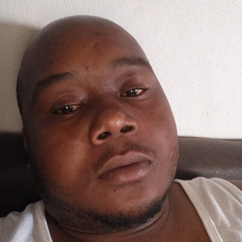 Risenga M. profile photo