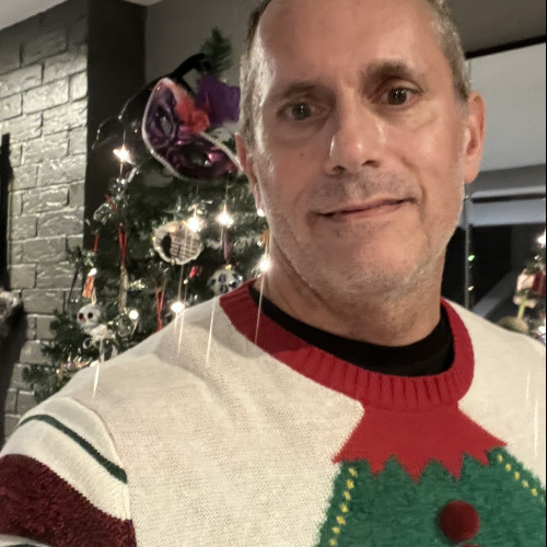 DARREN L. profile photo