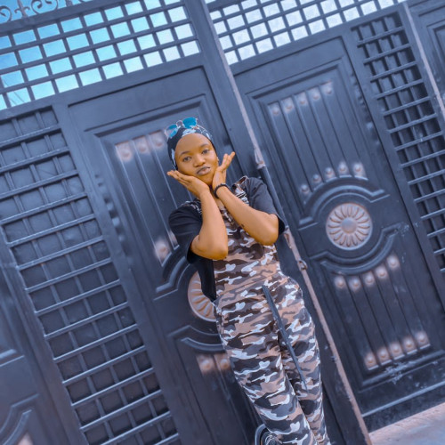 Olamide  O. profile photo