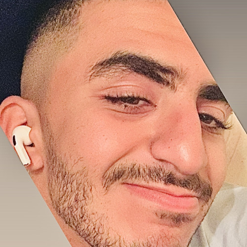 Mazine L. profile photo
