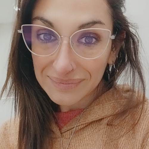 Angeles  V. profile photo