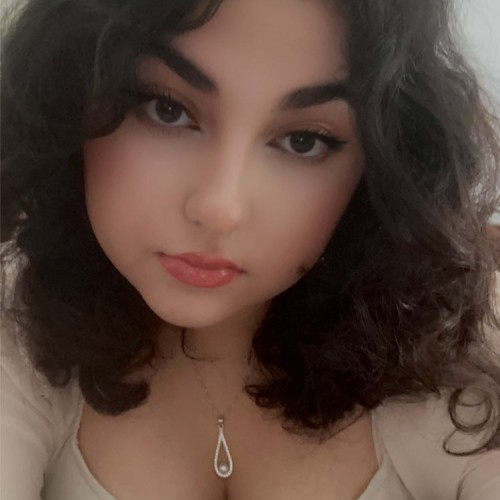 Helya J.